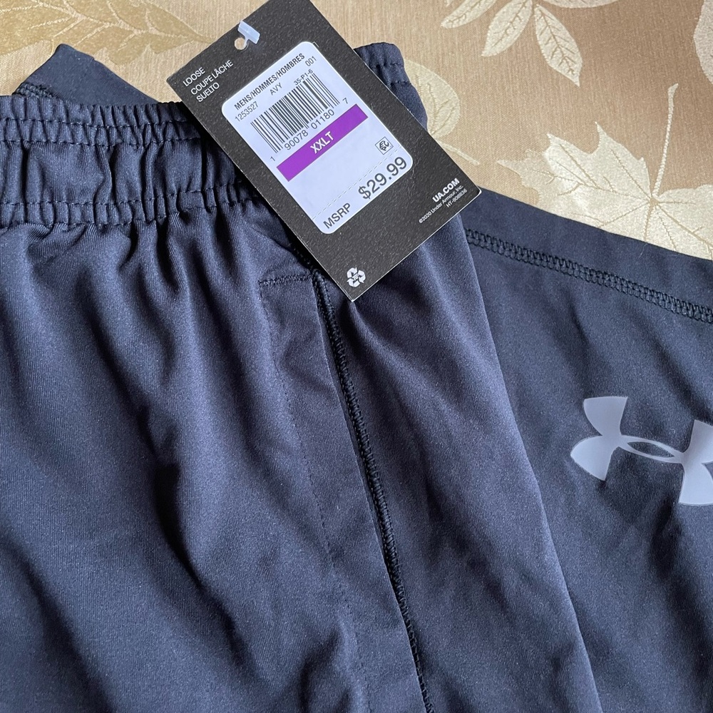 XXL TALL black underarmour shorts